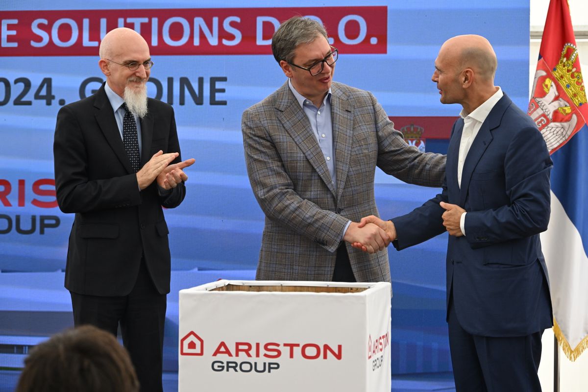 Ceremonija polaganja kamena temeljca za izgradnju nove fabrike kompanije Ariston u Nišu