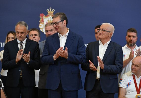 Predsednik Vučić primio srpske paraolimpijce