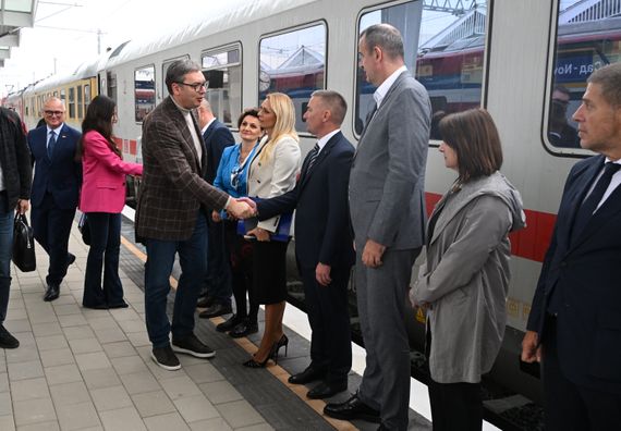 Predsednik Vučić obišao završne radove na staničnoj zgradi Železničke stanice Subotica