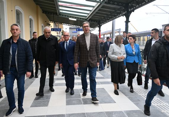 Predsednik Vučić obišao završne radove na staničnoj zgradi Železničke stanice Subotica