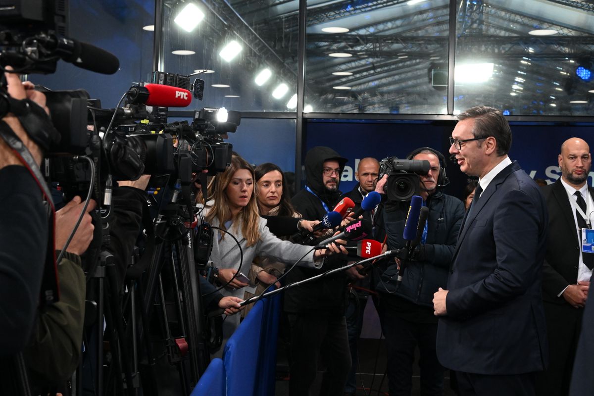 Predsednik Vučić učestvovao na Samitu Evropske političke zajednice u Budimpešti